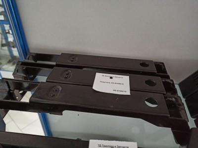 Поручень 80-6708610