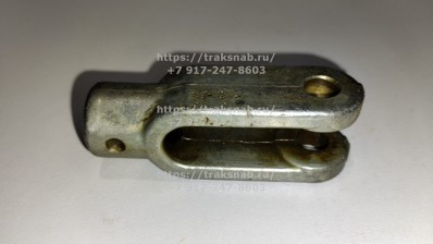 Вилка рычага управления раздаточной коробкой