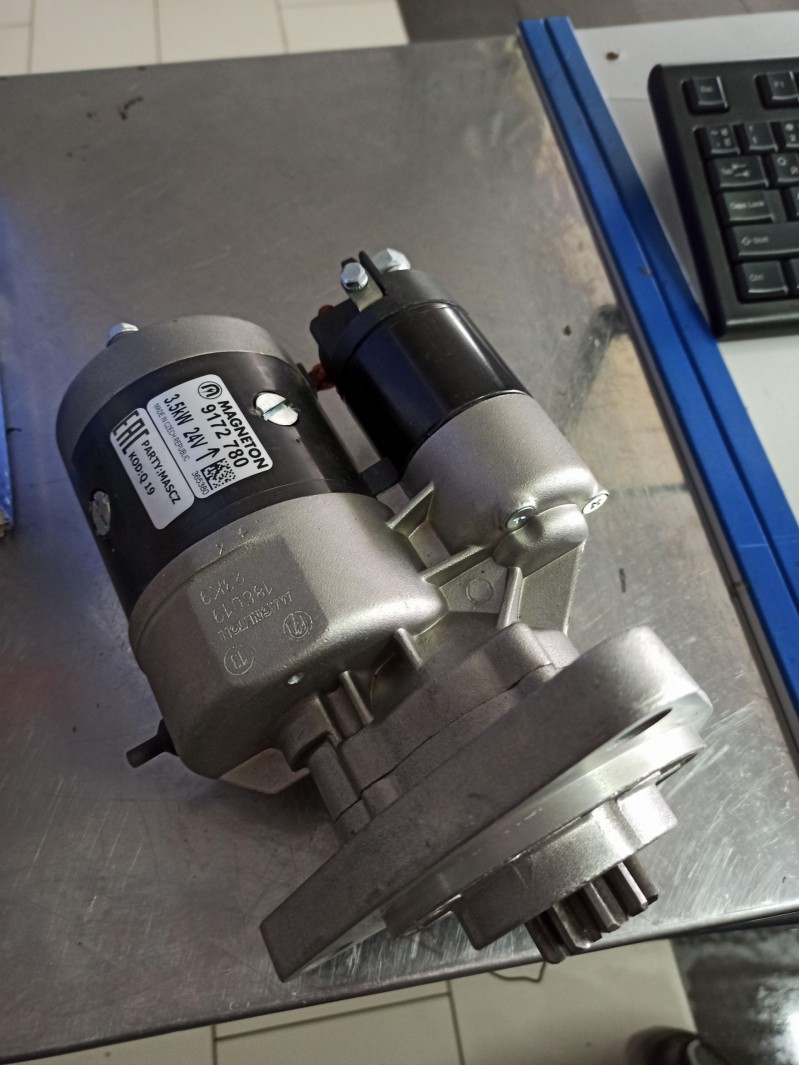 Стартер 24В (Магнетон) универсальный (редукторный) — 1